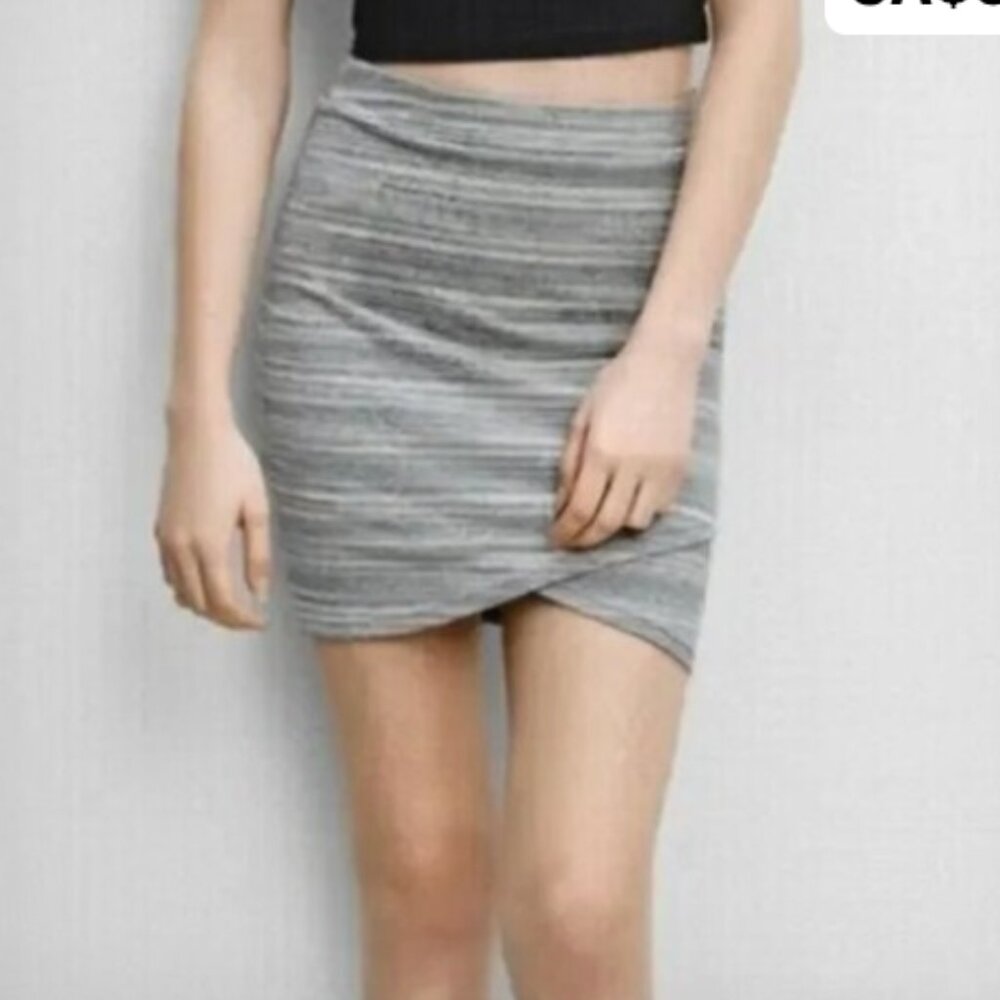 Aritzia talula mini asymmetric skirt gray XS